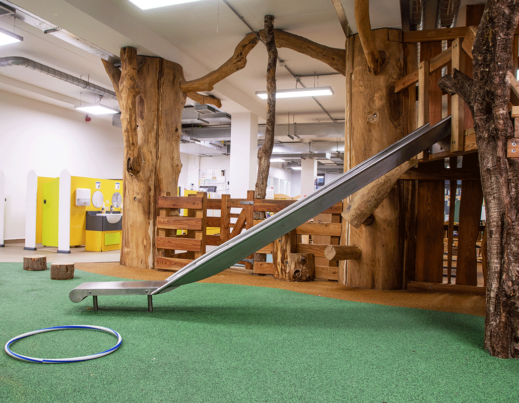 Muswell Hill Day Nursery and Preschool - indoor garden