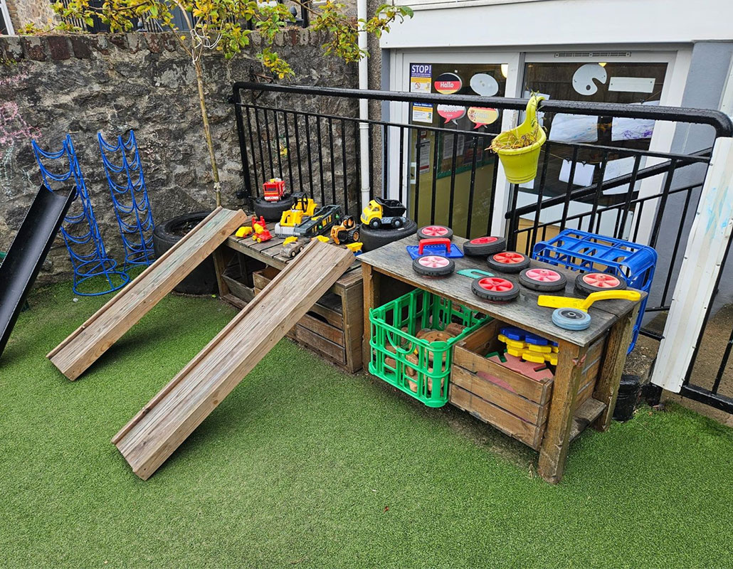 Bright Horizons at 24 St Swithin