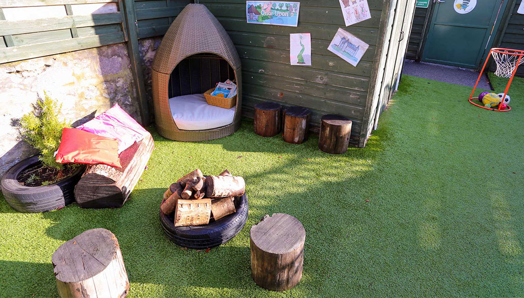 44 St Swithin Nursery Room Woodland Garden