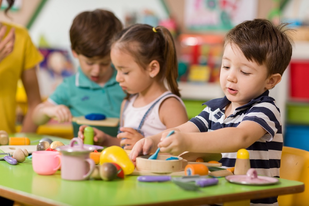 Support for Parents Navigating the Settling-In Process