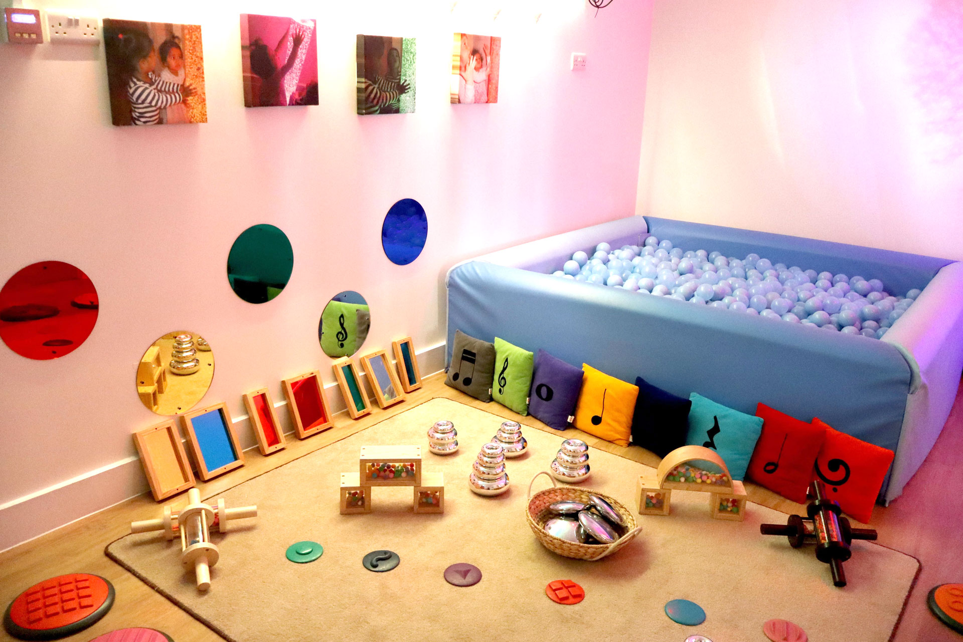 Southgate Day Nursery and Preschool baby sensory